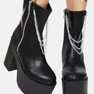 IT'S GOUNG DOWN  Platform Chain Ankle Boots ( BRAND NEW !!!! )